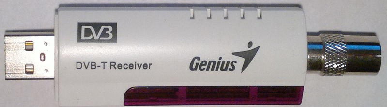 File:Genius - TVGo DVB-T02Q MCE case front.jpg